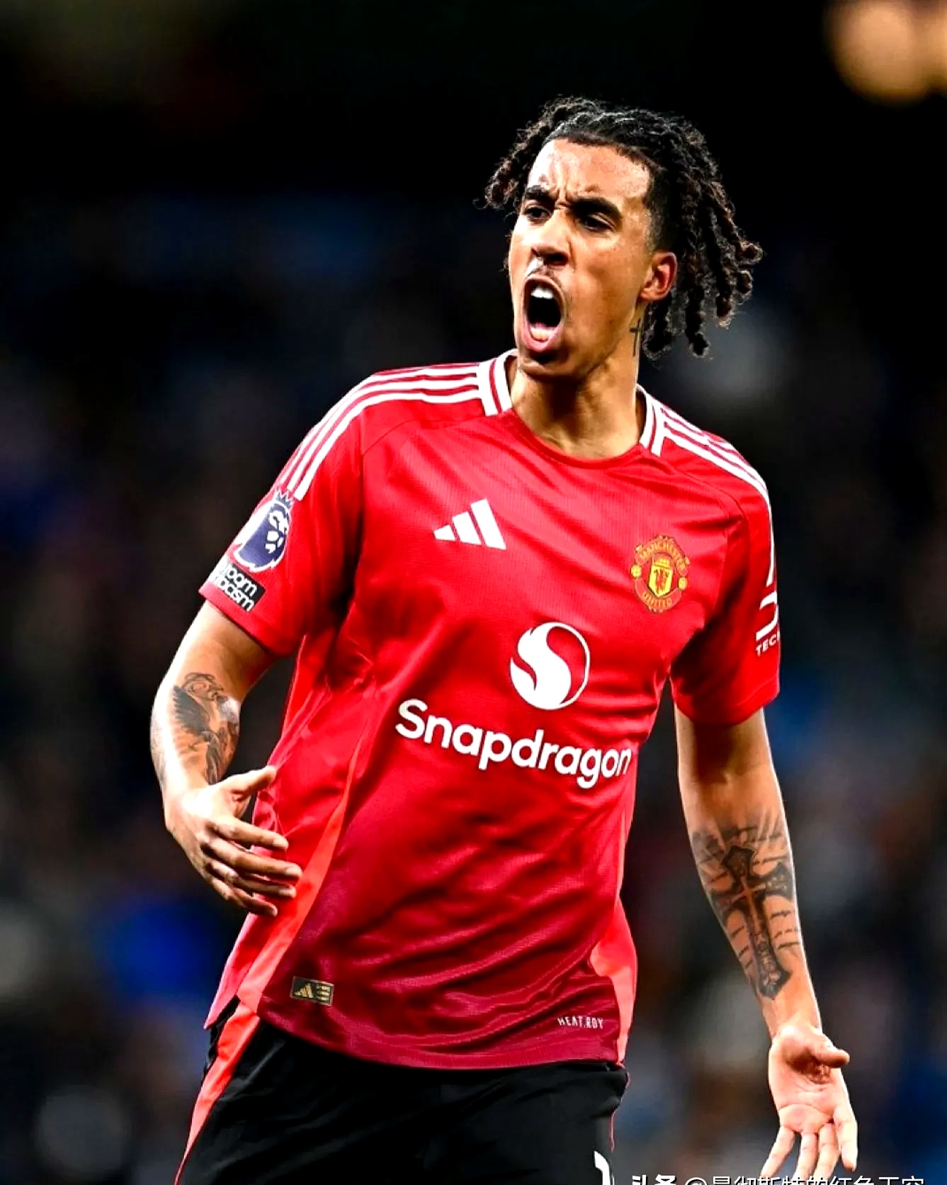 莱万多夫斯基连续十场比赛得分超过爆冷，加拿大队挑战极限！(莱万多夫斯基进球合集)